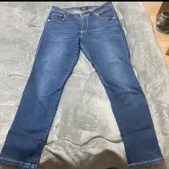 Item thumbnail for item 4e9ed681-95af-450d-a5e4-bddc45329b40