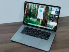 MacBook Pro 2019 16インチ Core i7 512G G2