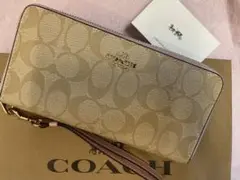 COACH コーチ 長財布 ベージュピンク ストラップ 新品 アウトレット