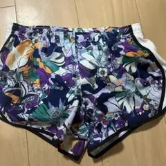 ナイキ　キッズ　ランニングパンツ　ショートパンツ