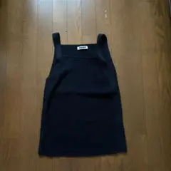 NKNIT ブラックタンクトップ
