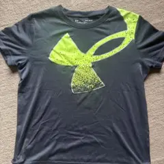 Under Armour Tシャツ 黒/緑 YLG