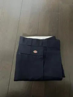 Item thumbnail for item 825d3c2b-2057-43f8-8e8d-fe12db8c788f