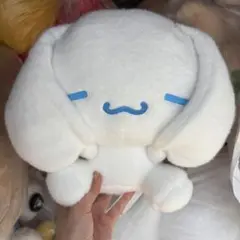 新品 シナモンロール かおかくしBIGぬいぐるみ サンリオ