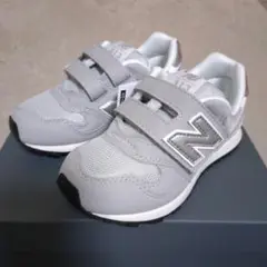 【17.5cm 新品】New Balance 313 グレー キッズシューズ