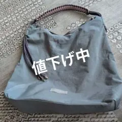 TRIDEEP グレー ショルダーバッグ