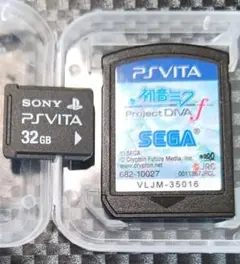 PSVita 初音ミクDIVA f + 32GBメモリーカード 純正【匿名配送】