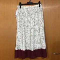 ローズティアラ 幾何プリントプリーツスカート 大きいサイズ 42 タグ付き新品