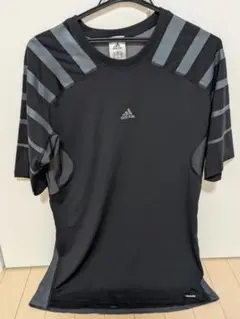 adidas/アンダーシャツ