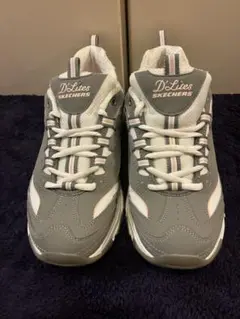 美品Skechers D'Lites MEMORY FOAM グレー 25