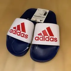 adidas adilette ビーチサンダル ホワイト/レッド