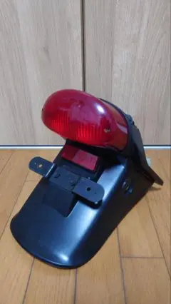 カワサキ　ゼファー1100 リアフェンダー　テールレンズ