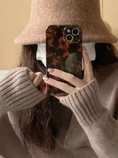 iPhone15PRO カバー ブラウン べっ甲 スマホケース おしゃれ