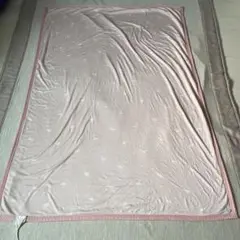 ニトリ　リバーシブル　ミニ肌掛け