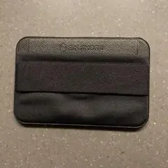 シンジモル MagSafeカード入れ