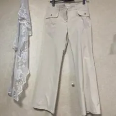 ヒロココシノ　日本製　el entiel ベージュ フレアパンツ