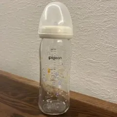 Pigeon 哺乳瓶 240ml 限定デザイン