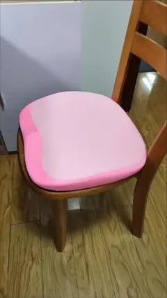 ピンク色 椅子用クッション