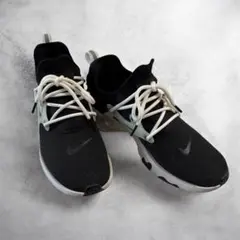 NIKE REACT PRESTO ナイキリアクトプレスト