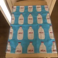 マタノアツコミルクボトル柄 クロス