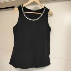 INDIVI ノースリーブトップス ビーズネックライン ブラック