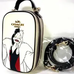 極美品✨️コーチ×ディズニー コラボ パーカー シグネチャー M クルエラ 極美品✨️コーチ×ディズニー コラボ パーカー シグネチャー M