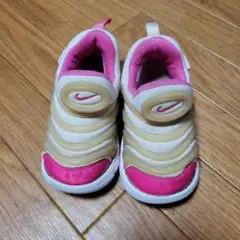 NIKE ダイナモ 12cm