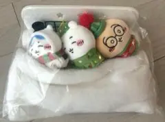 ちいかわ　ハッピーホリデーなおやすみベッドと繋がるマスコットセット　新品未開封