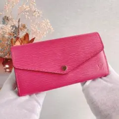 ✨展示品✨ルイヴィトン ポルトフォイユ・サラ エピ ピンク 長財布