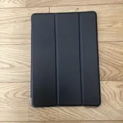 ブラック スリム iPadケース 第五世代、第六世代のカバー
