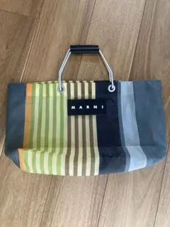 マルニ　トートバッグ