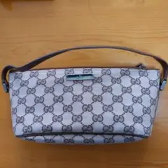 GUCCI アクセサリーポーチ