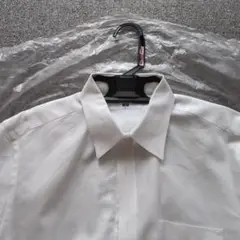 UNIQLO半袖ビジネスシャツ