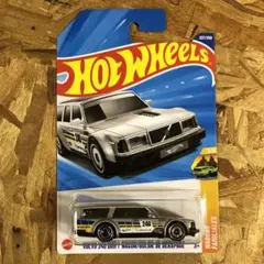 ホットウィール　ボルボ 240 ドリフト ワゴン　シルバー ②