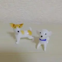 犬のガラスフィギュア2体セット