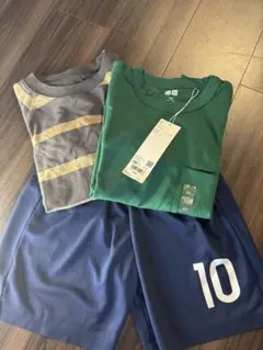 ユニクロ　ボーダーTシャツ、【新品】緑Tシャツ、紺色パンツ　140センチセット