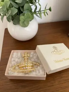 激レア♡美品✨VivienneWestwoodミルククラウン ピンブローチ 初期