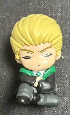 ハリーポッター ドラコ・マルフォイ 肩ズン フィギュア ガチャガチャ