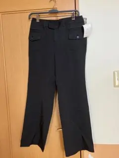 【未使用】美脚フレアスラックス ブラックＷ70
