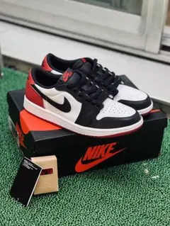 NIKE Air Jordan 1 Low ホワイト/ブラック/レッド