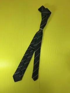 黒 ネクタイ ダイヤモンドパターン