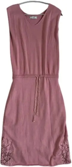 Item thumbnail for item 02d7cf32-20c2-4bfd-9136-baeefa136810