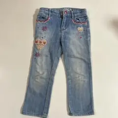 Item thumbnail for item 2bffba30-c6c1-44fd-9b18-169a6e0a34c8