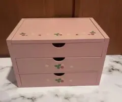 マザーグースのいちごデザインアクセサリーケース