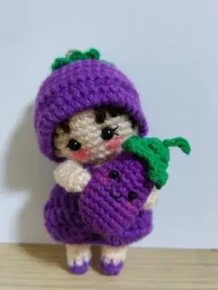 あみぐるみ　あみぐるみキーホルダー　なすびちゃん