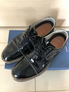 BUCCHUS シャークソールエナメルシューズ