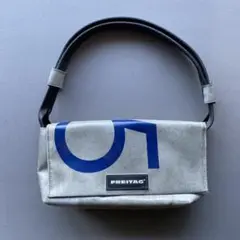 2025年最新】freitag Lauraの人気アイテム - メルカリ