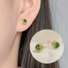 ピアス エメラルドグリーン ゴールド 小ぶり ミニ 韓国 小ぶり かわいい