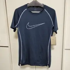 【新品未使用】ナイキ　ドライフィットＴシャツ　スポーツウェア
