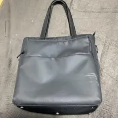 ブラック　ナイロントートバッグ